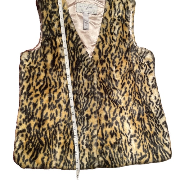 Jaclyn Smith Collection Leopard Vest EUC - Picture 3 of 7